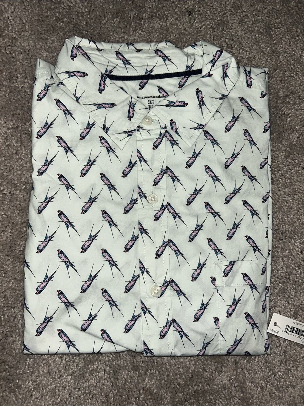 Amazon Essentials Men’s White Short-Sleeve Button-Up with Bird Print
